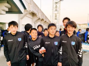 アザリーカップ オフショット 熊谷くんが優秀選手賞をもらいました